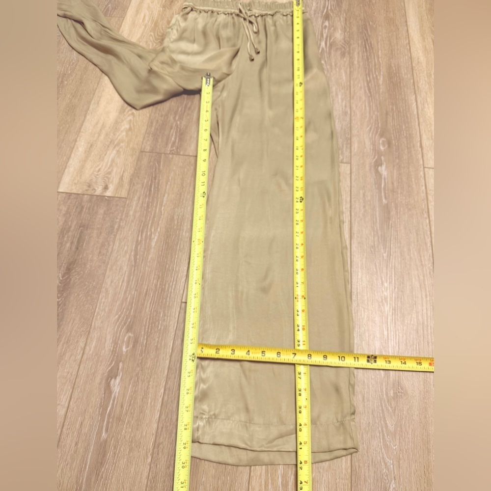 #1) super soft like silk Chic Gold Wide Leg Pants - Picture 4 of 8